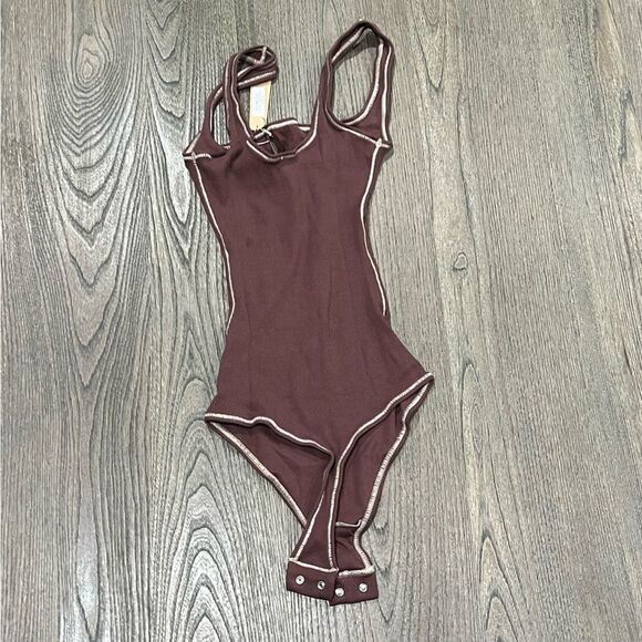 NWT Skims Ribbed Stretch Cotton Bodysuit Chocolate Size XXS - Picture 5 of 5